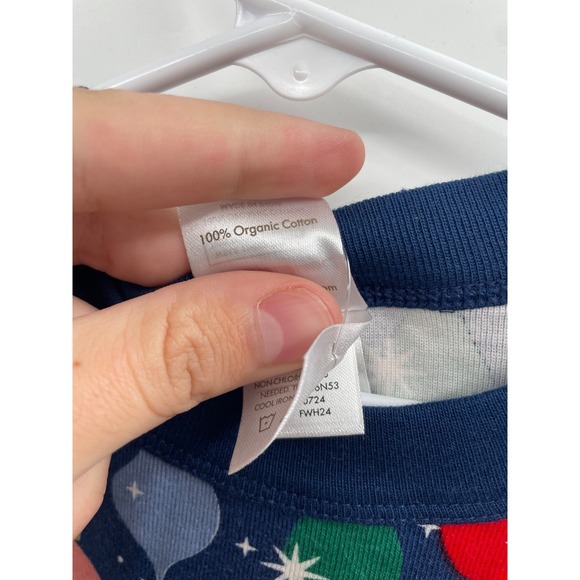 NWT Hanna Andersson Holiday Long John Pajama Set Kids 6-7 Shiny Bright Ornaments - Picture 7 of 13